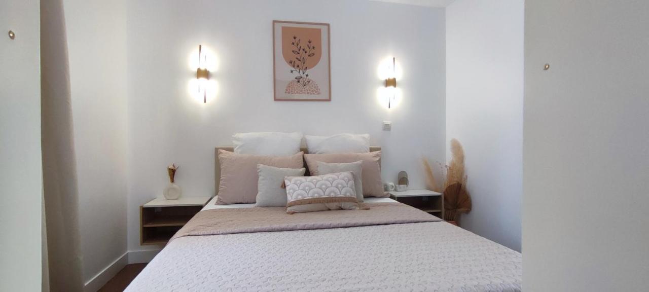 Chez Adriana Appartement Cosy Avec Jardin, Proche Plage Grimaud Ngoại thất bức ảnh